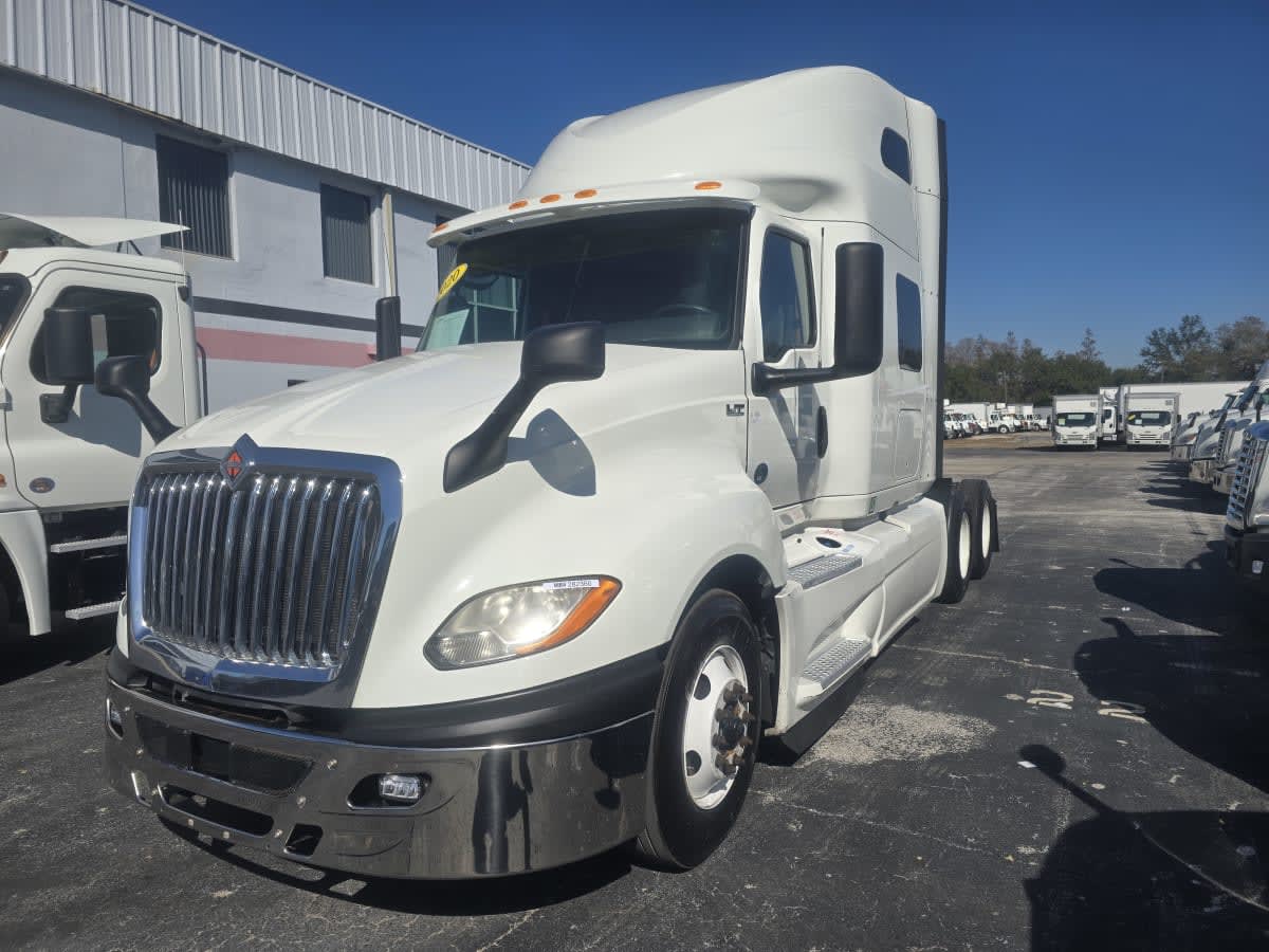 2020 International - image 3