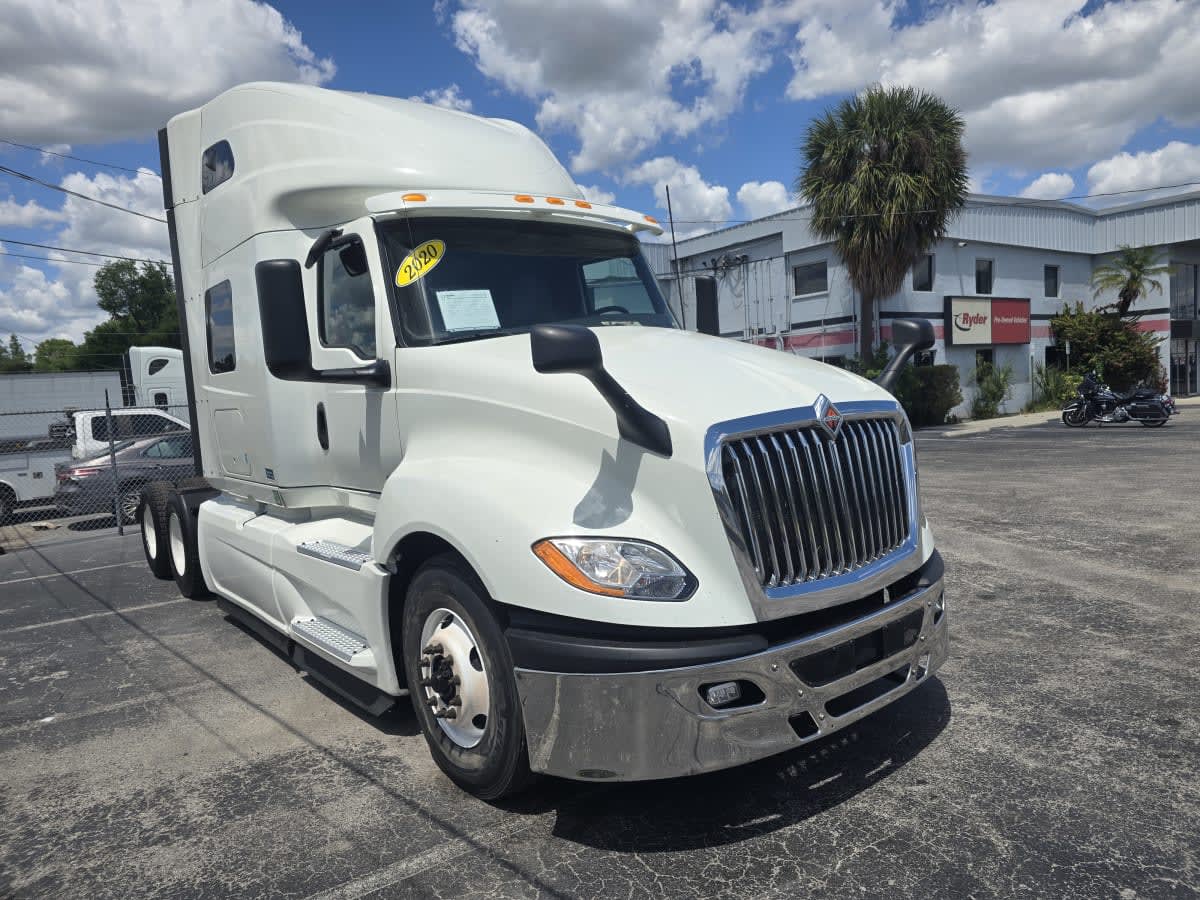 2020 Navistar International LT625 SLPR CAB 282361