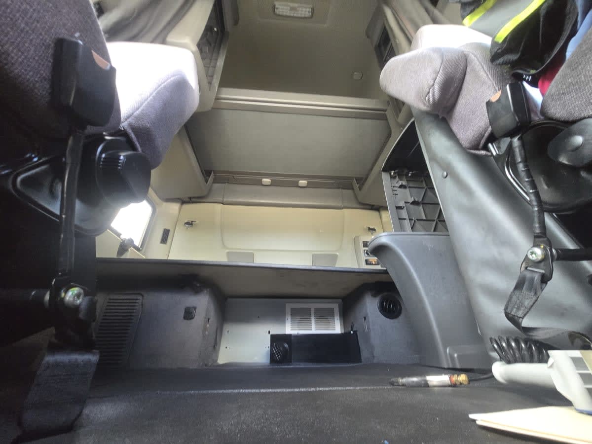 2020 Navistar International LT625 SLPR CAB 282361