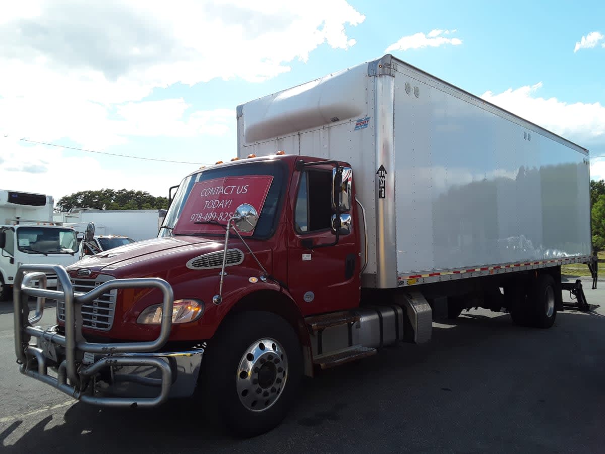 2020 Freightliner M2 106 282590