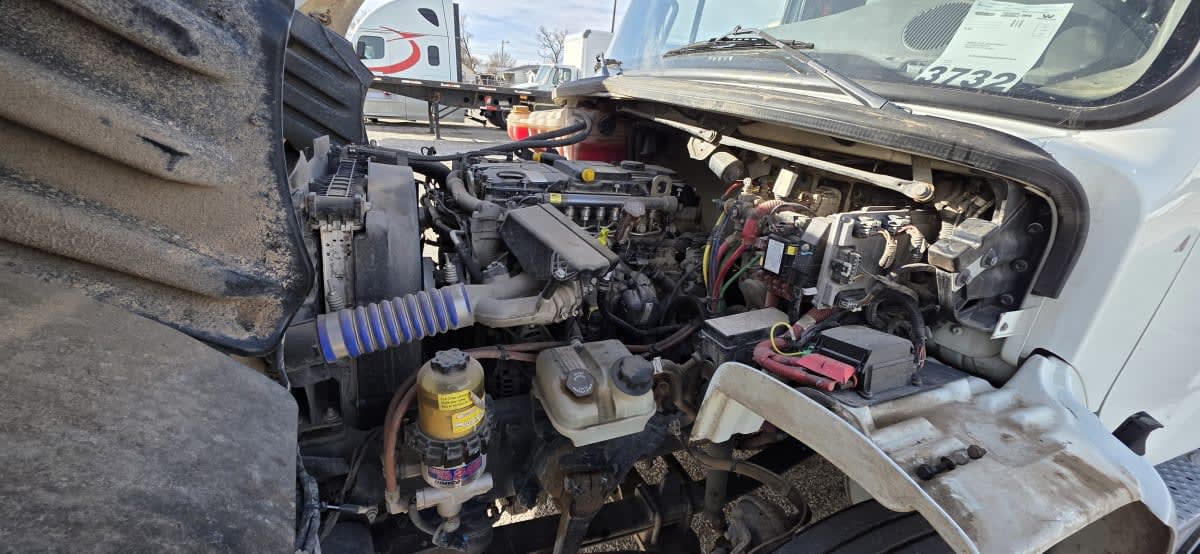 2020 Freightliner M2 106 - image 11