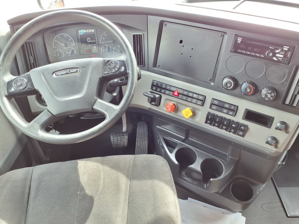2020 Freightliner NEW CASCADIA PX12664 282682