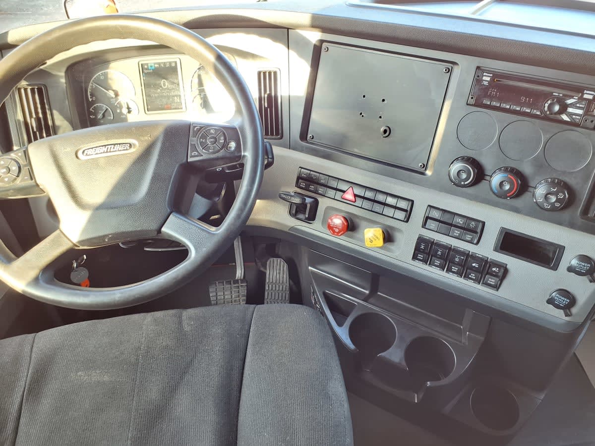 2020 Freightliner NEW CASCADIA PX12664 282683