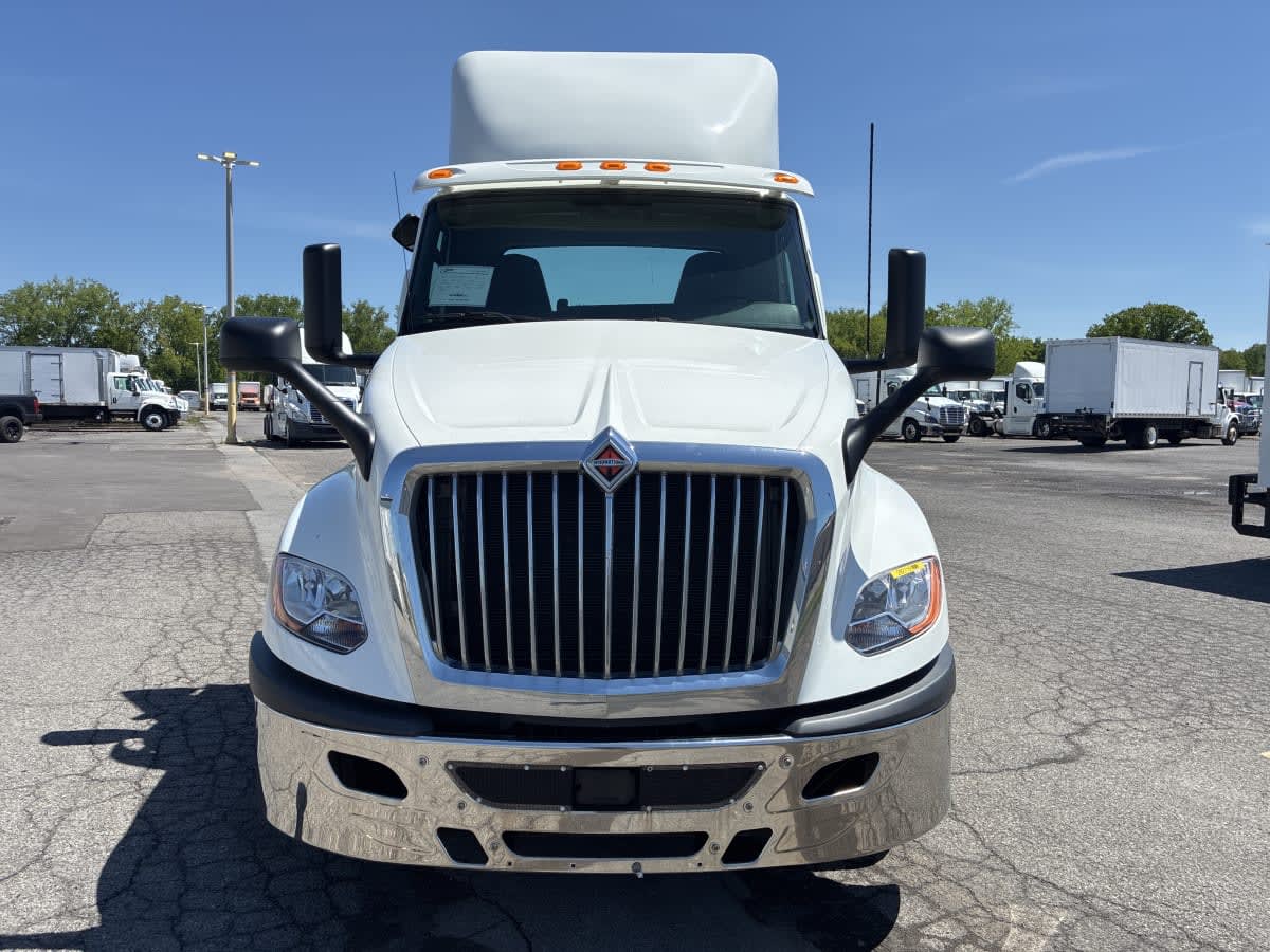 2020 International LT in Syracuse, NY — photo 2