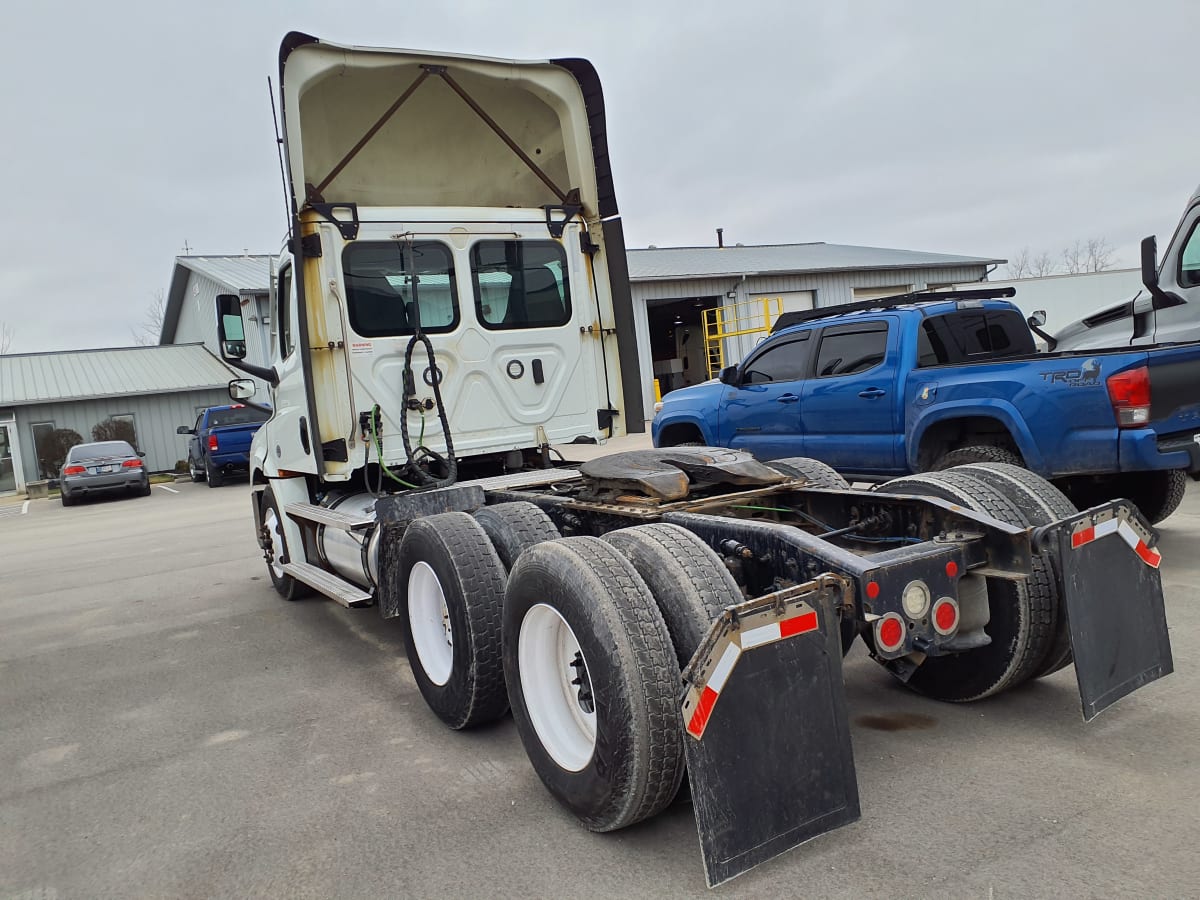 2020 Freightliner/Mercedes NEW CASCADIA PX12664 282732