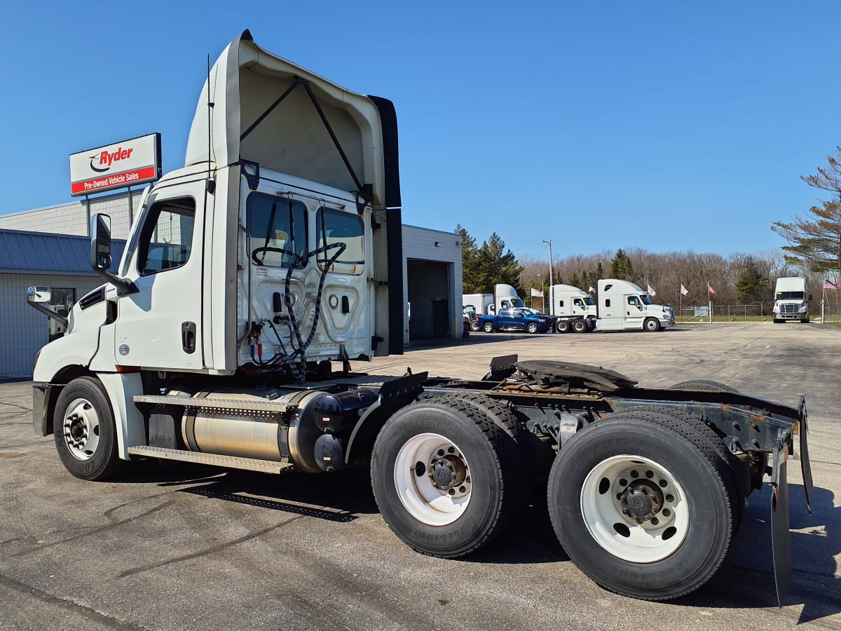 2020 Freightliner/Mercedes NEW CASCADIA PX12664 282734