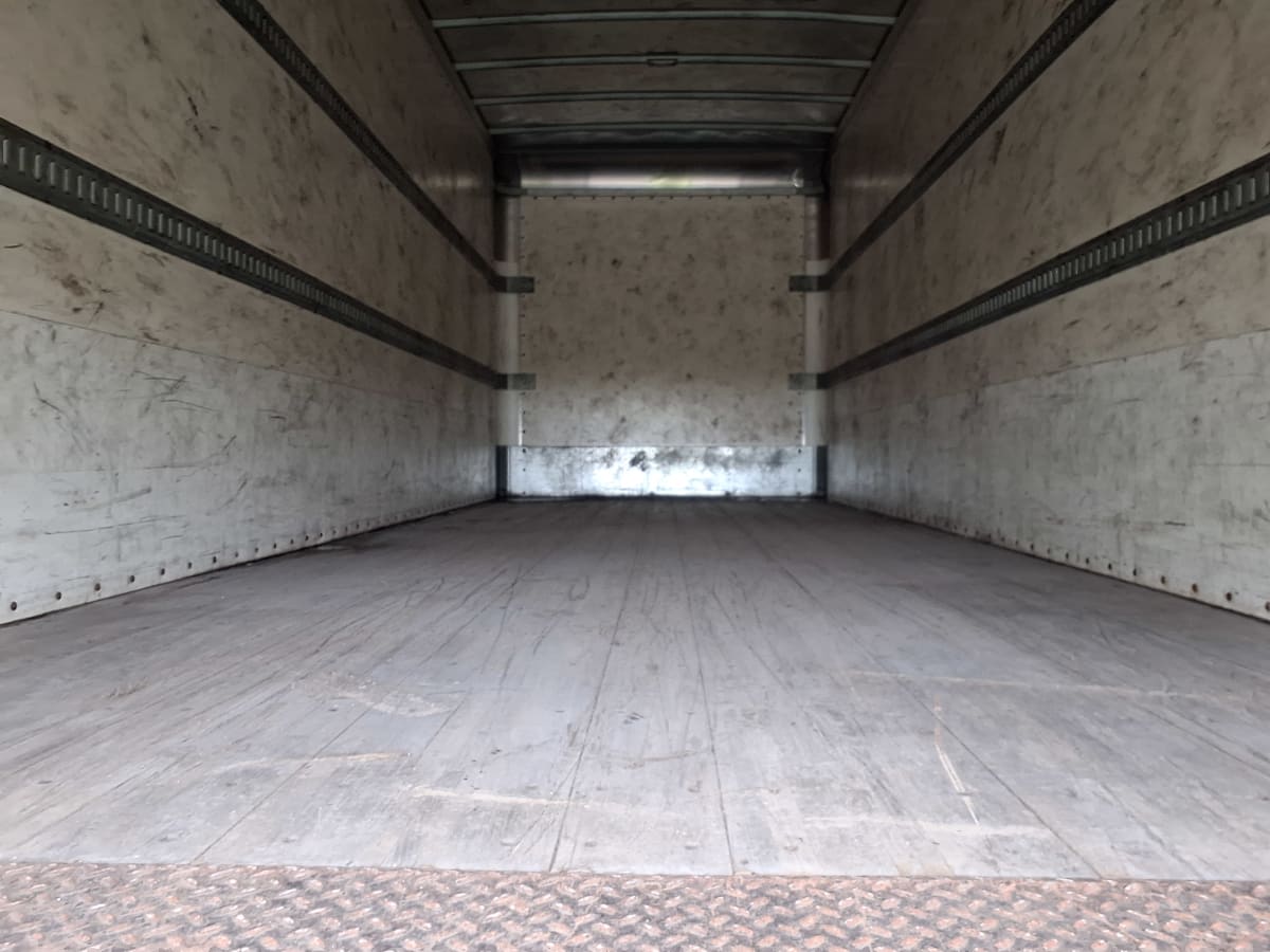 2020 Freightliner/Mercedes M2 106 283270