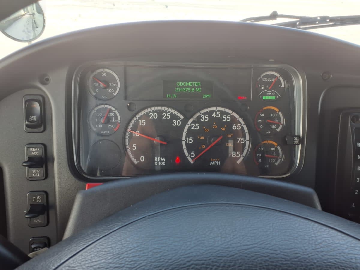 2020 Freightliner/Mercedes M2 106 283271