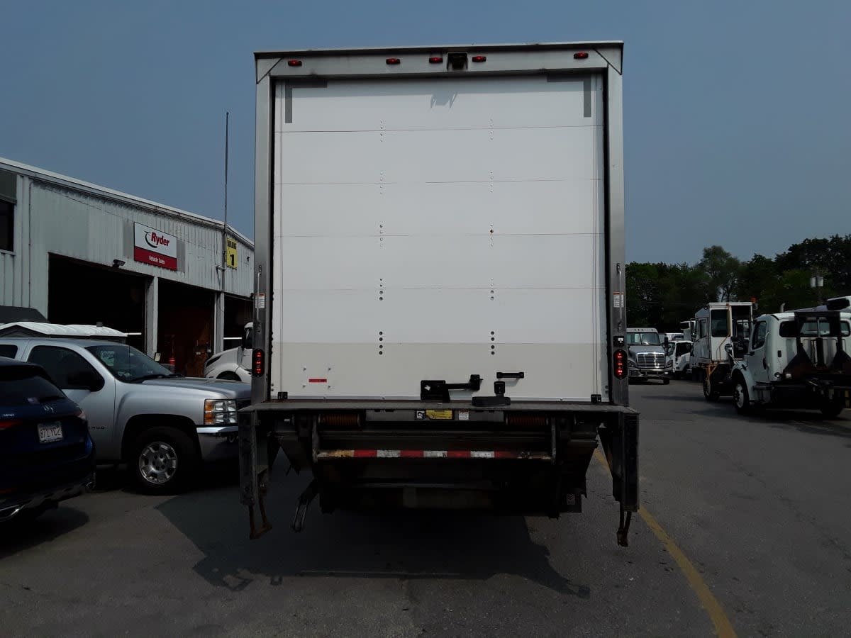 2020 Freightliner M2 106 283276