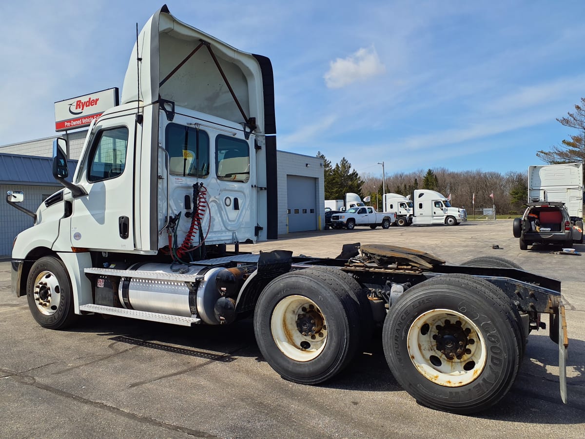 2020 Freightliner/Mercedes NEW CASCADIA PX12664 283486