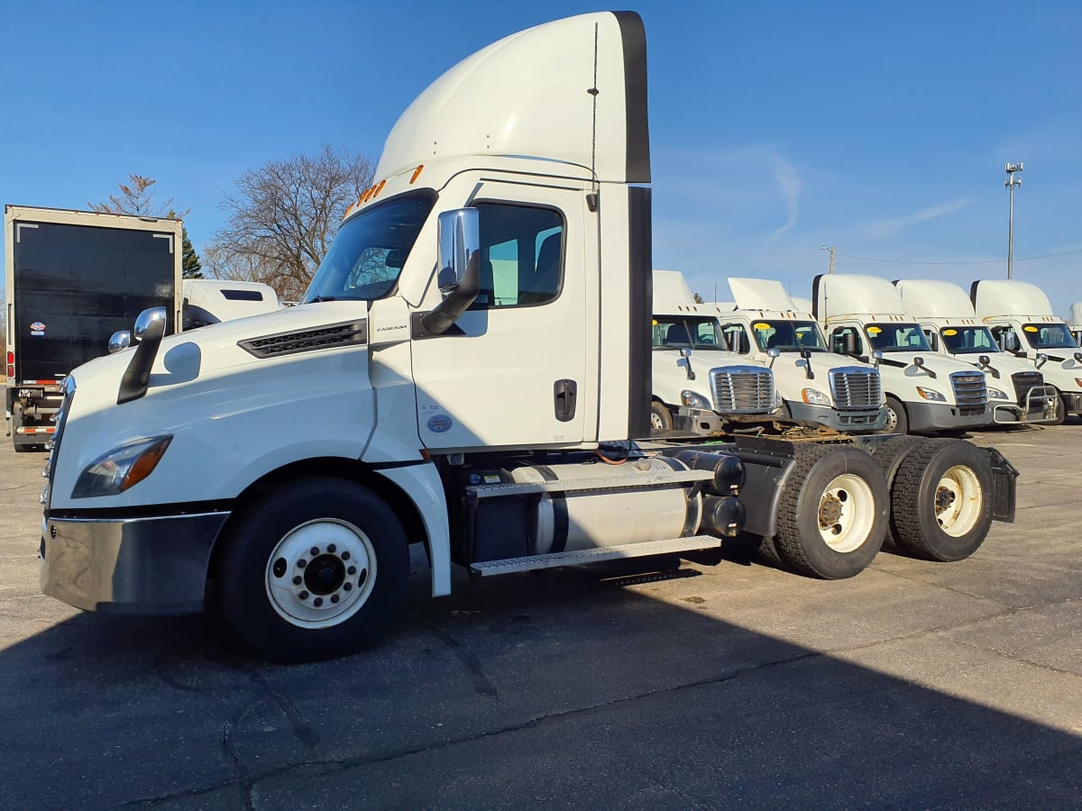 2020 Freightliner/Mercedes NEW CASCADIA PX12664 283490