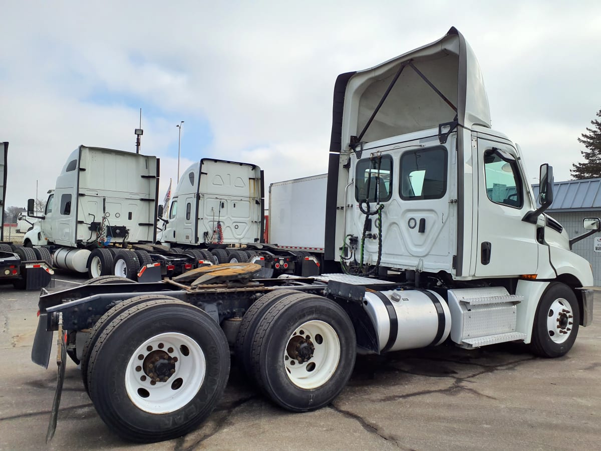 2020 Freightliner/Mercedes NEW CASCADIA PX12664 283492