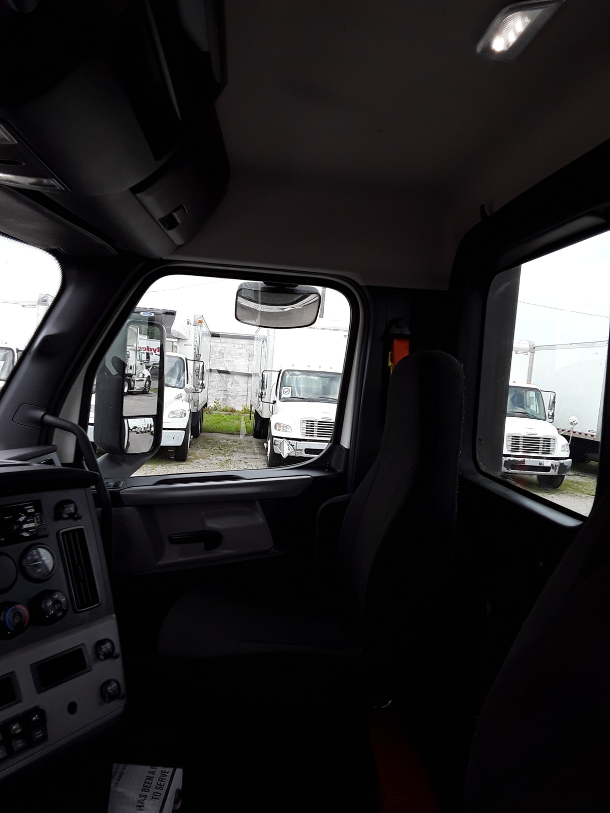 2020 Freightliner/Mercedes NEW CASCADIA 116 283545