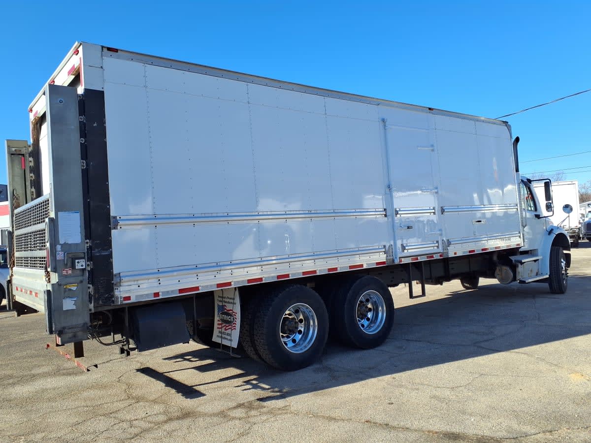 2020 Freightliner/Mercedes M2 106 283689