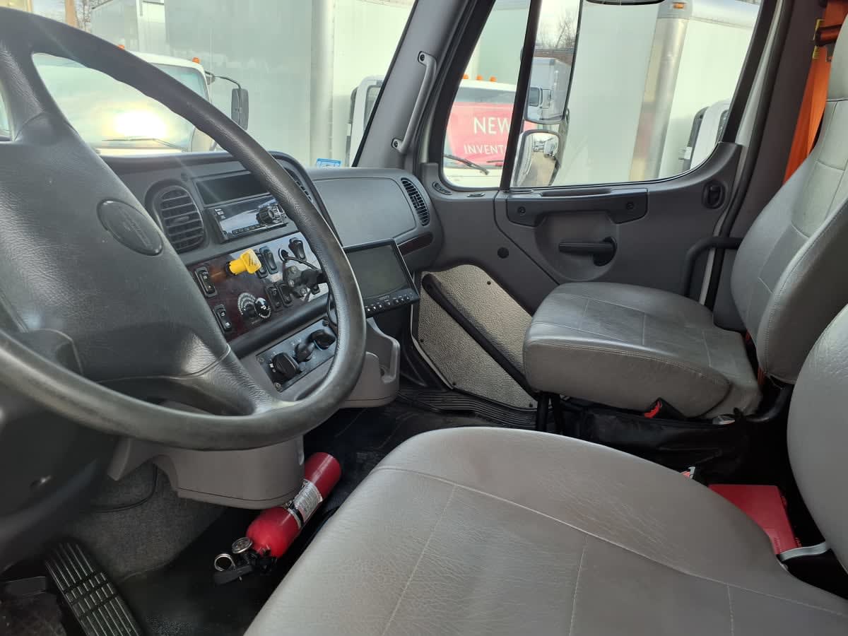 2020 Freightliner/Mercedes M2 106 283691