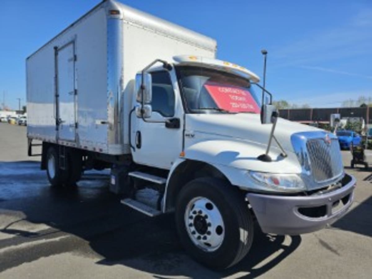 2020 Navistar International MV607 (4X2) 283810