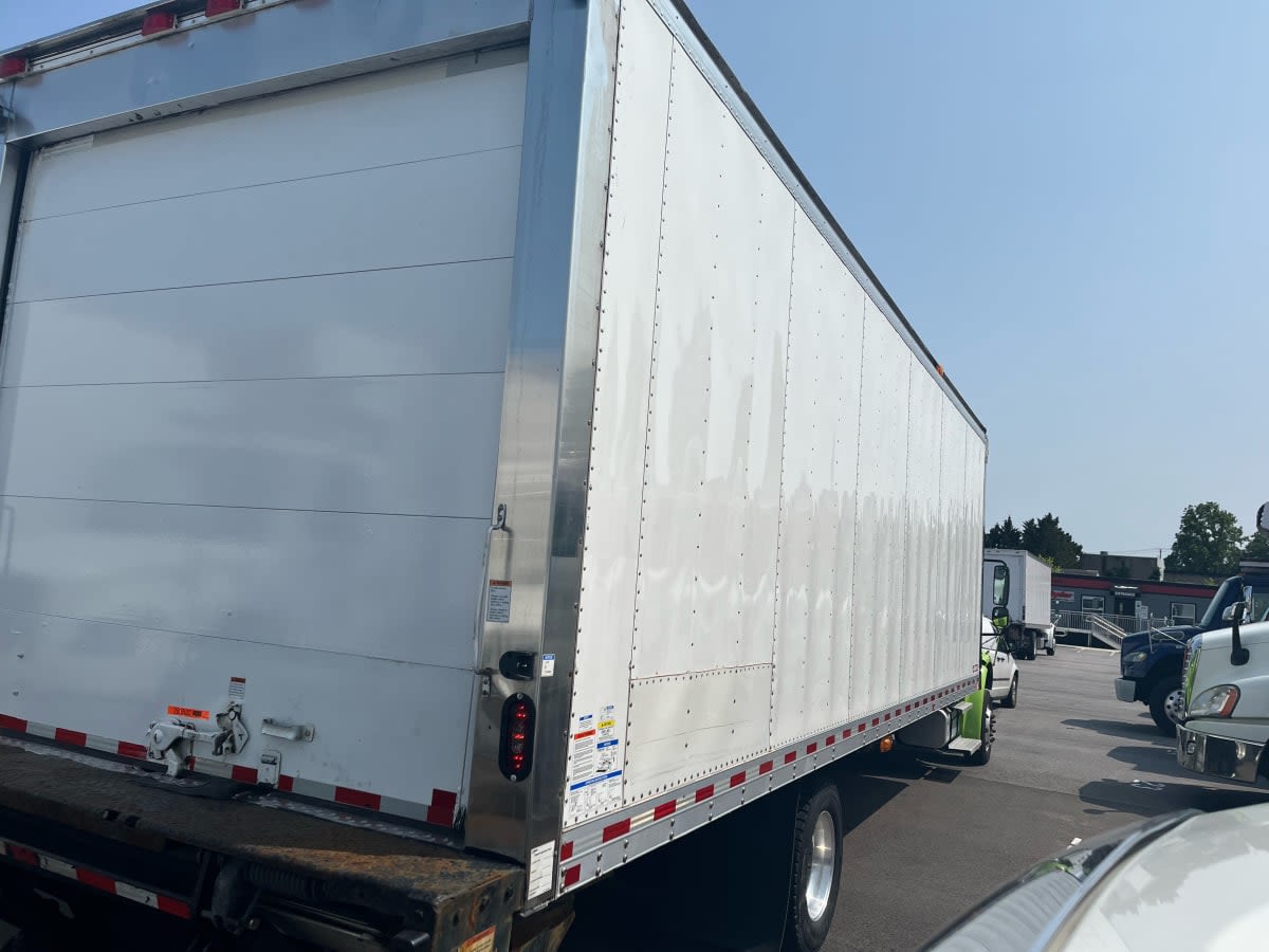 2020 Freightliner M2 106 283832