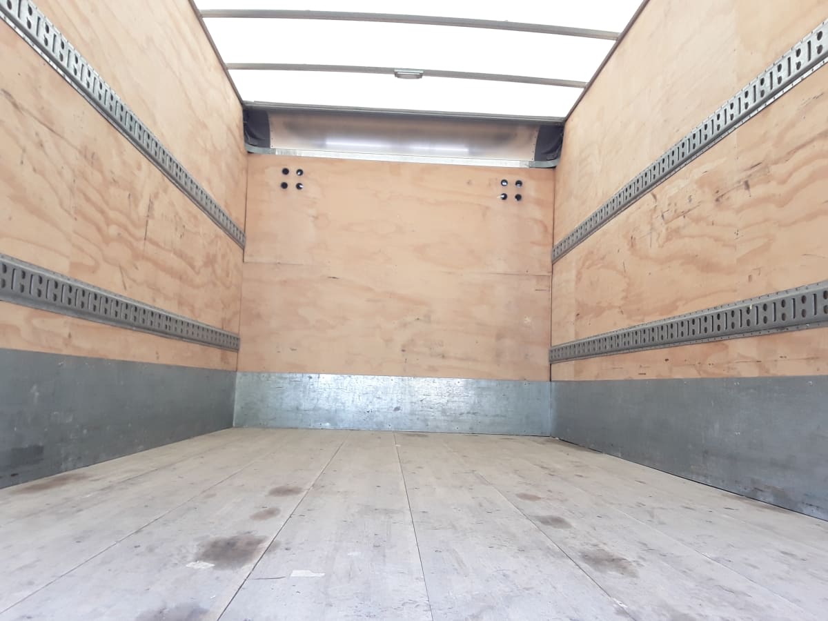 2020 Hino HINO 195 283855