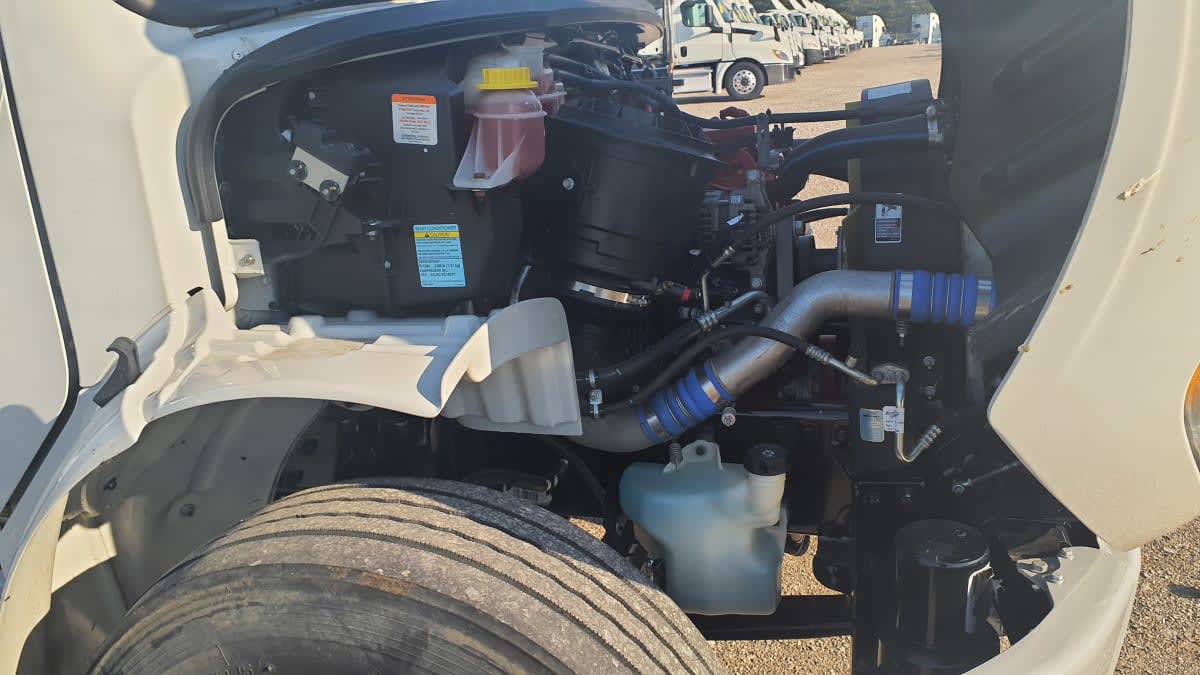 2020 Freightliner/Mercedes M2 106 283944