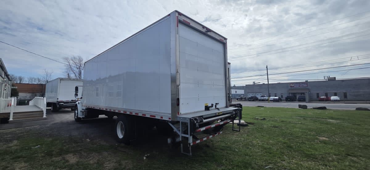 2020 Freightliner/Mercedes M2 106 283964