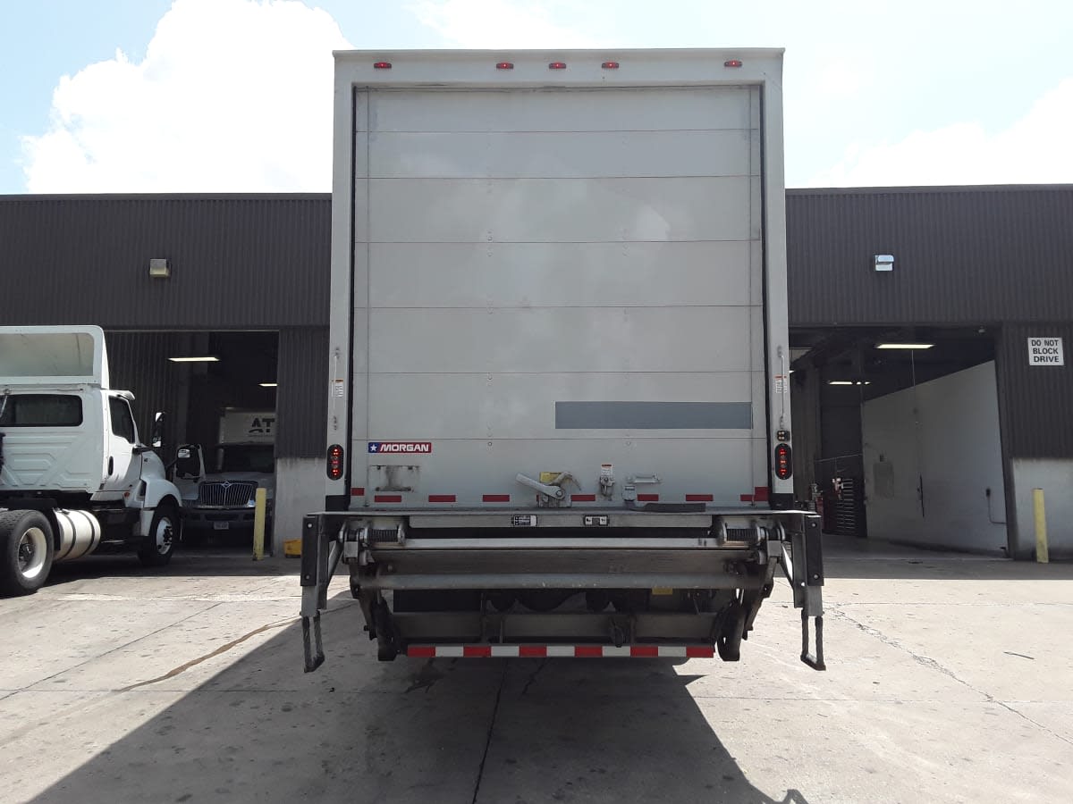 2020 Freightliner/Mercedes M2 106 283990