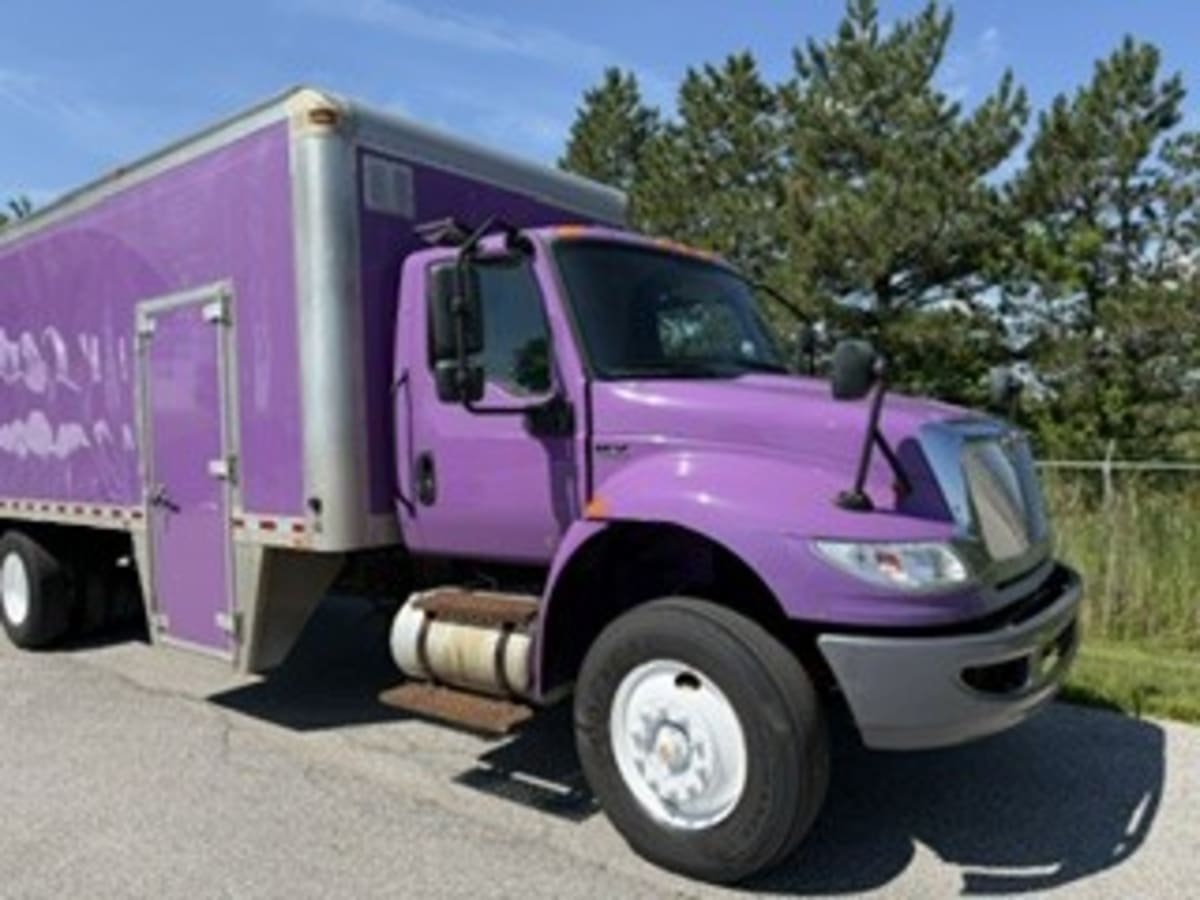 2020 International MV in Indianapolis, IN — photo 3