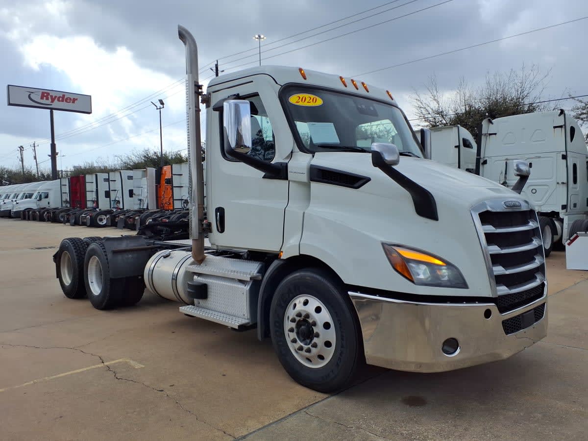 2020 Freightliner/Mercedes NEW CASCADIA 116 284268