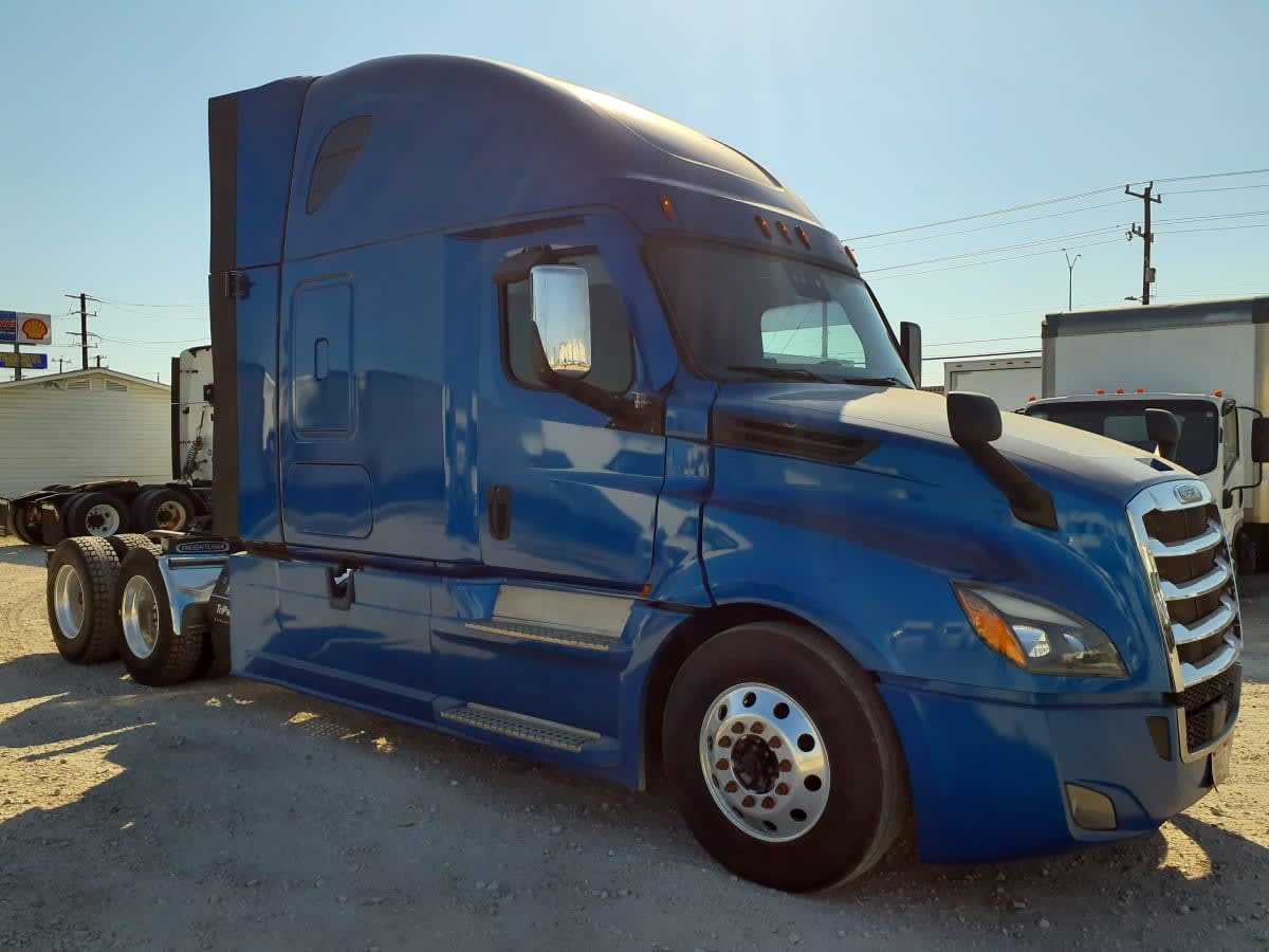 2020 Freightliner/Mercedes NEW CASCADIA PX12664 284428