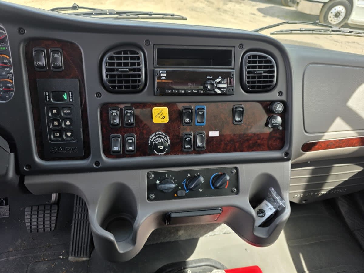 2020 Freightliner/Mercedes M2 106 284499