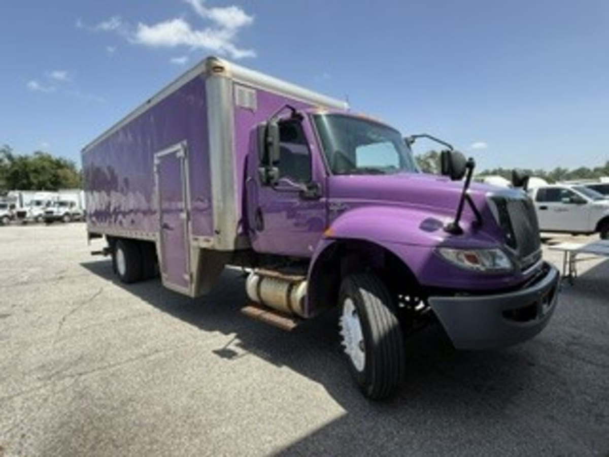 2020 International MV in Indianapolis, IN — photo 3