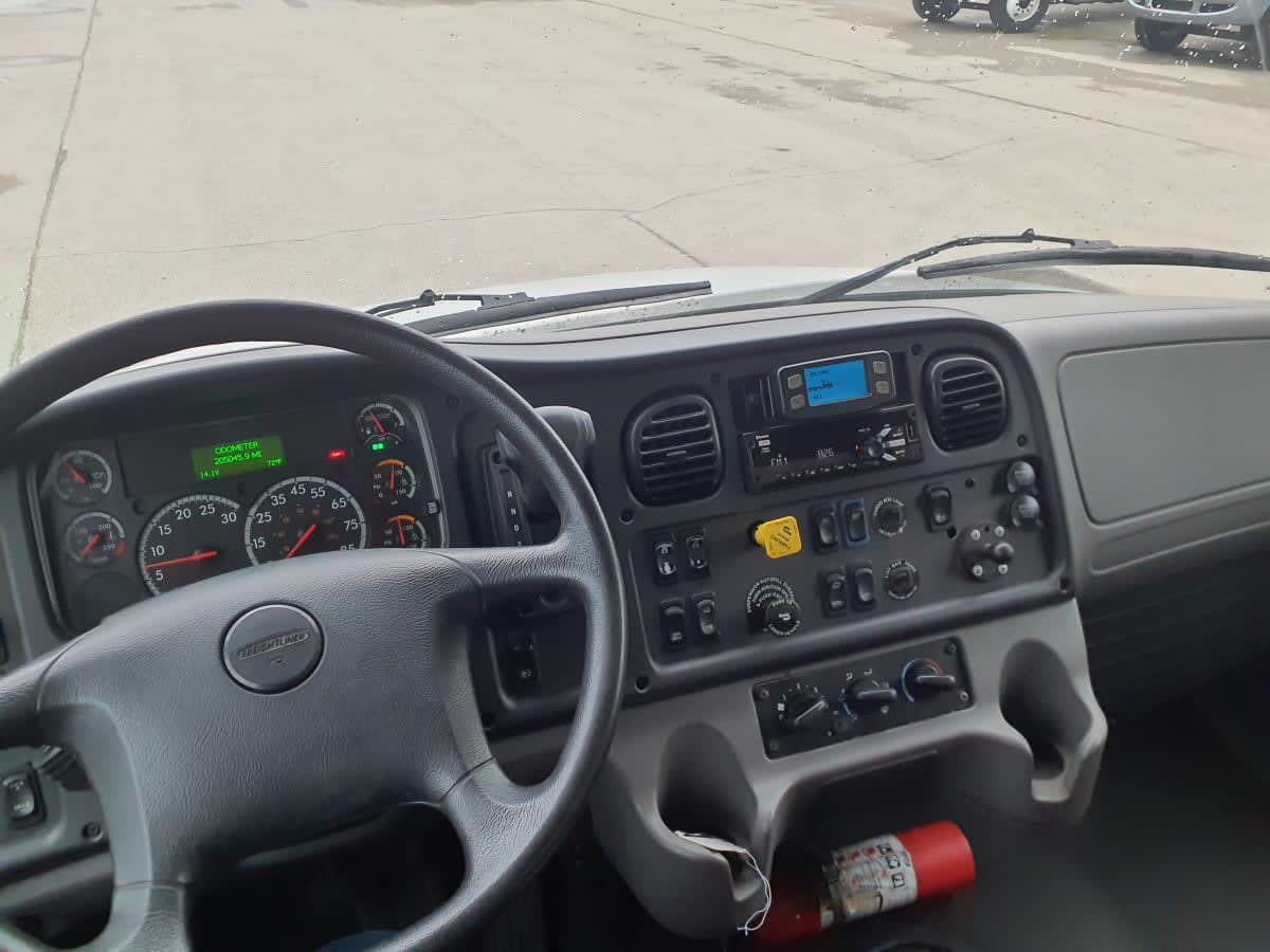 2021 Freightliner/Mercedes M2 106 286278