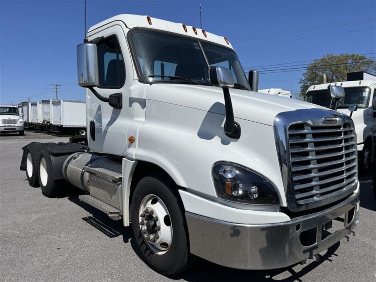 2020 Freightliner - image 3
