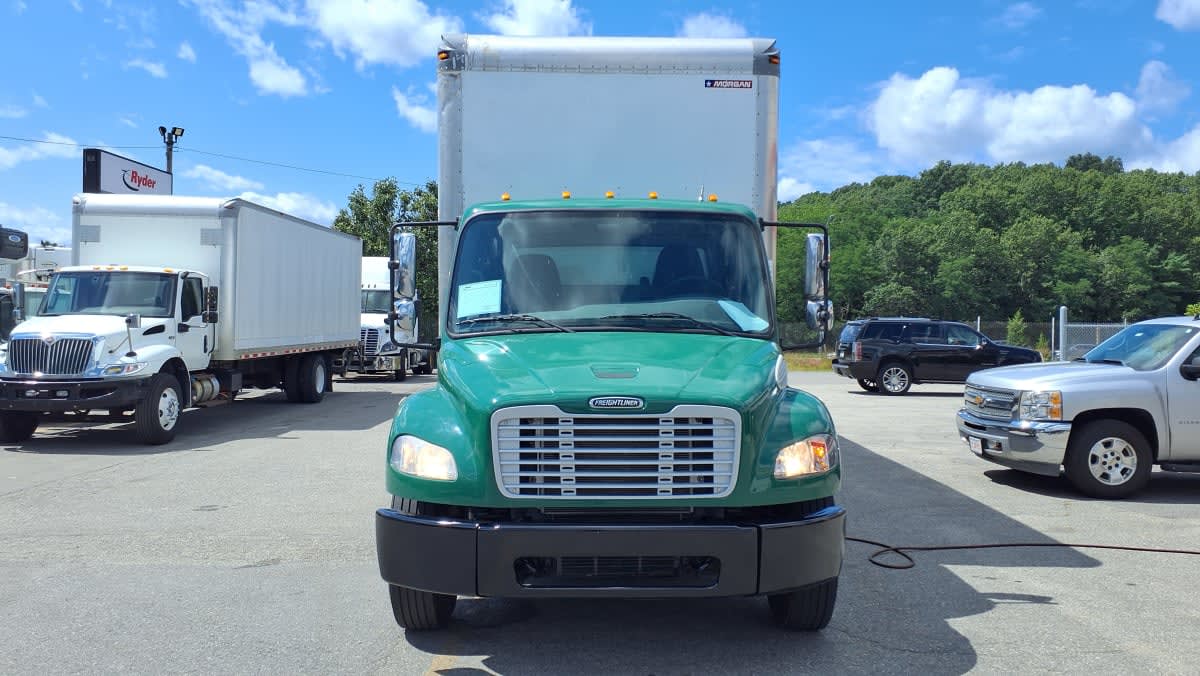 2021 Freightliner M2 106 in Salisbury, MA — photo 2