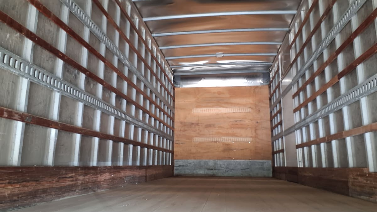 2021 Freightliner M2 106 in Salisbury, MA — photo 8
