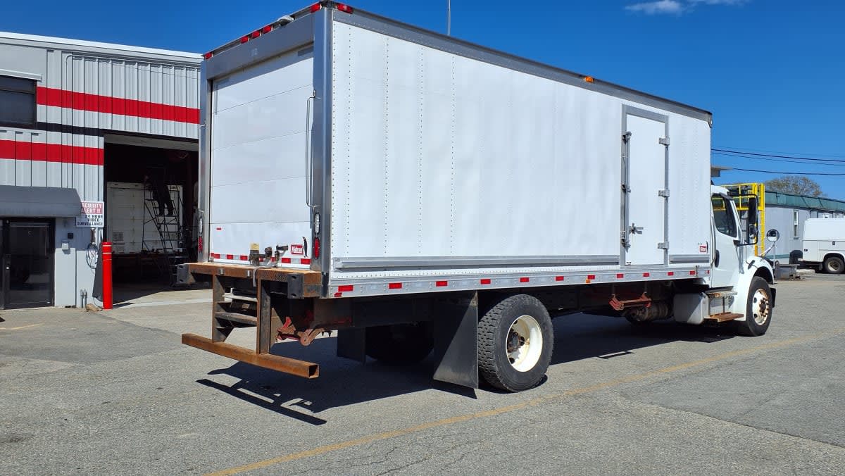 2020 Freightliner/Mercedes M2 106 286810