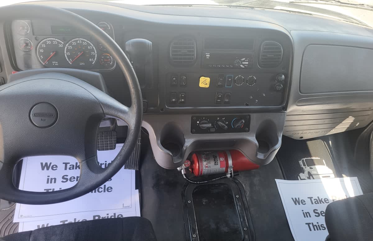 2020 Freightliner/Mercedes M2 106 286811