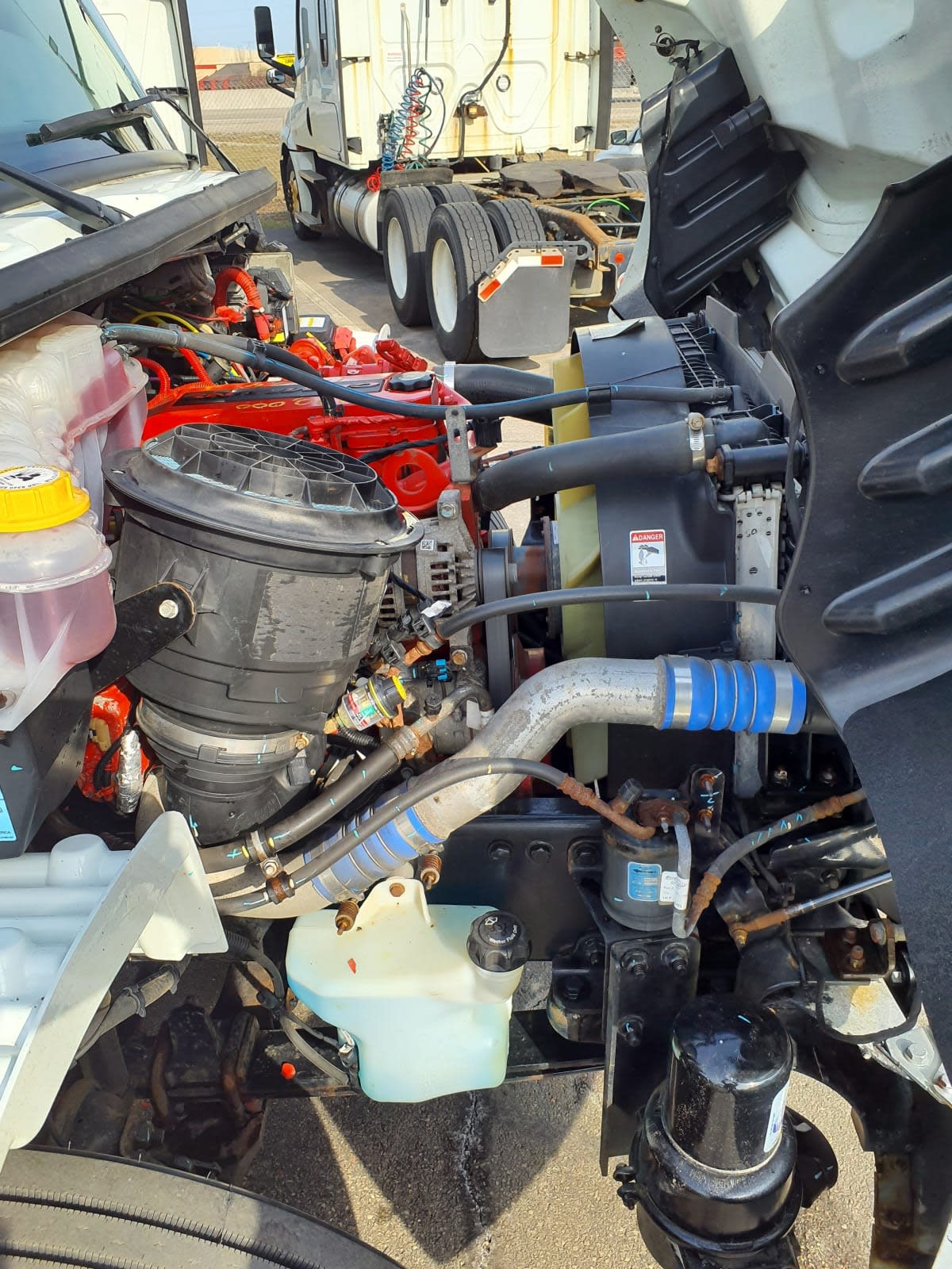 2020 Freightliner/Mercedes M2 106 286918