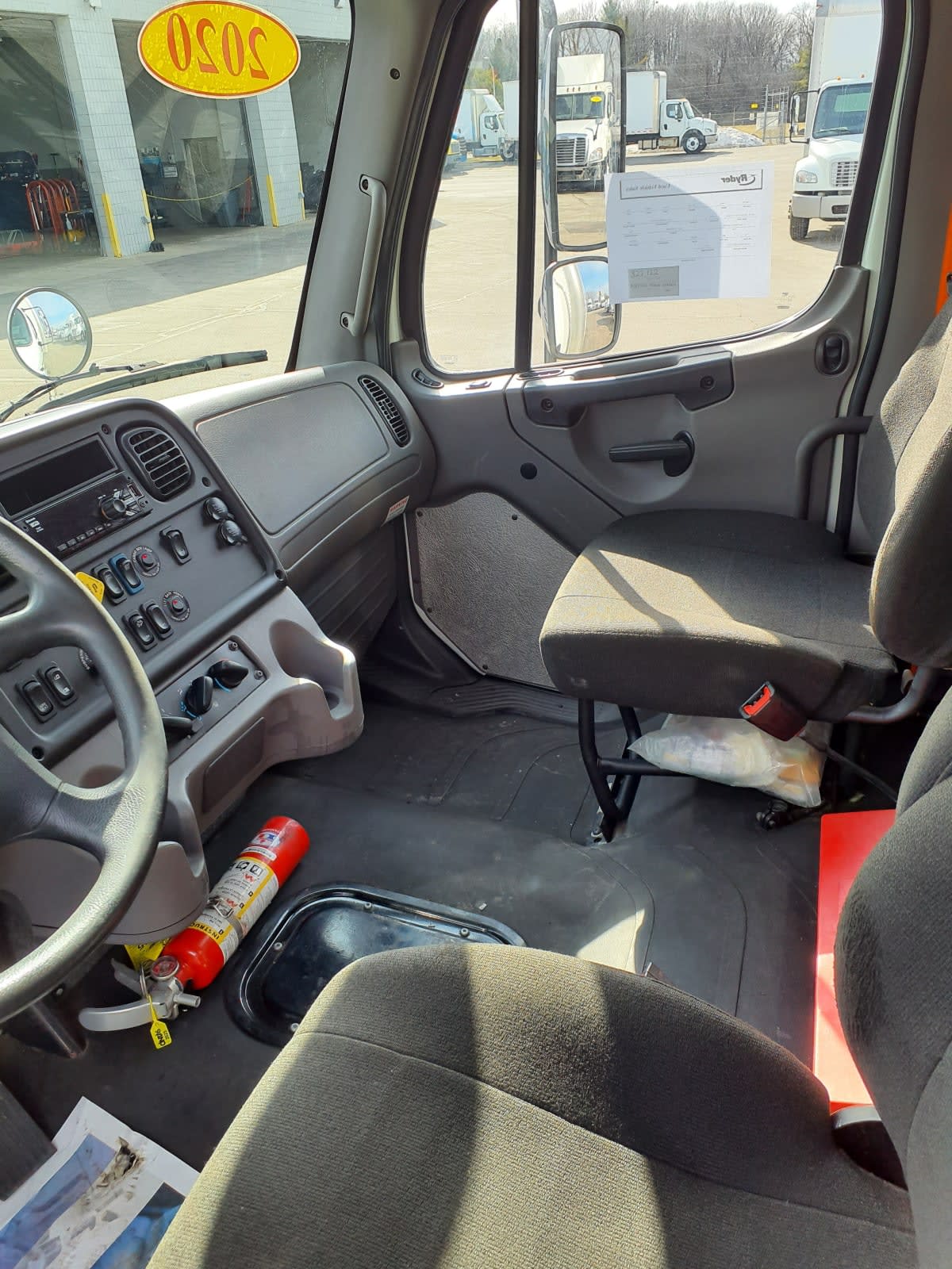 2020 Freightliner/Mercedes M2 106 286918