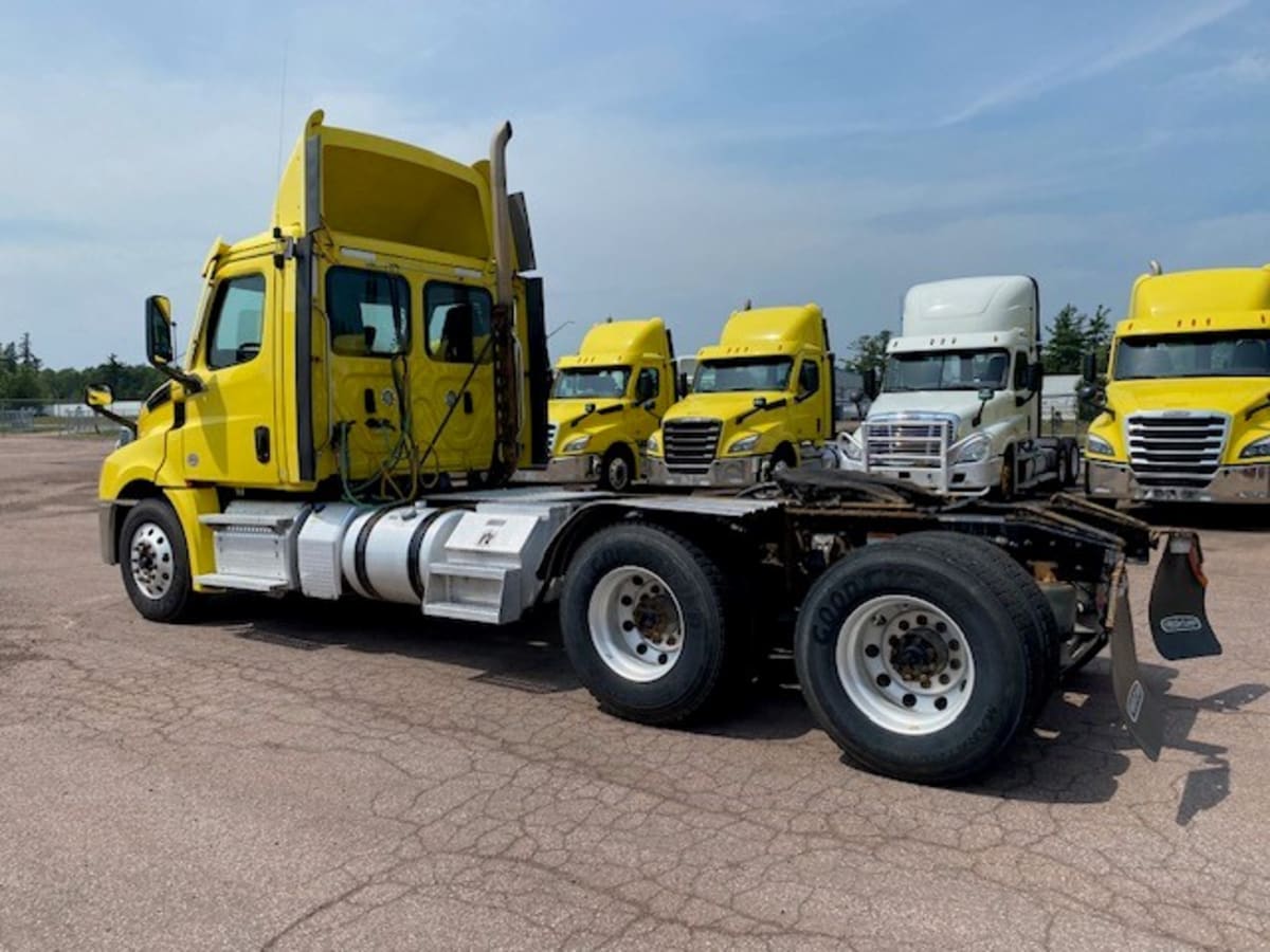 2021 Freightliner/Mercedes NEW CASCADIA PX12664 287164