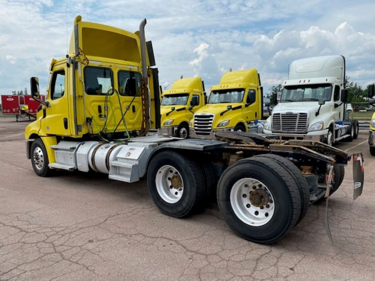 2021 Freightliner/Mercedes NEW CASCADIA PX12664 287175