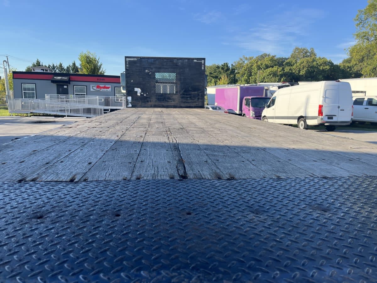 2020 Freightliner M2 106 in Beltsville, MD — photo 8