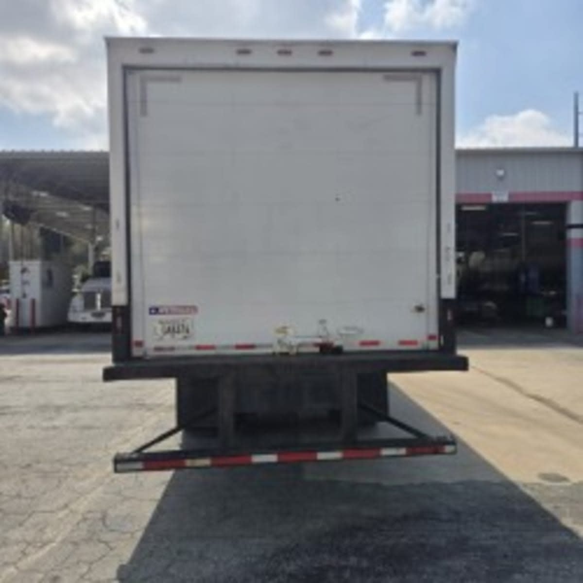 2020 Freightliner/Mercedes M2 106 289351