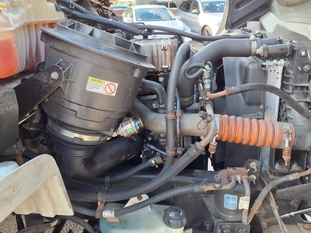 2020 Freightliner/Mercedes M2 106 289352