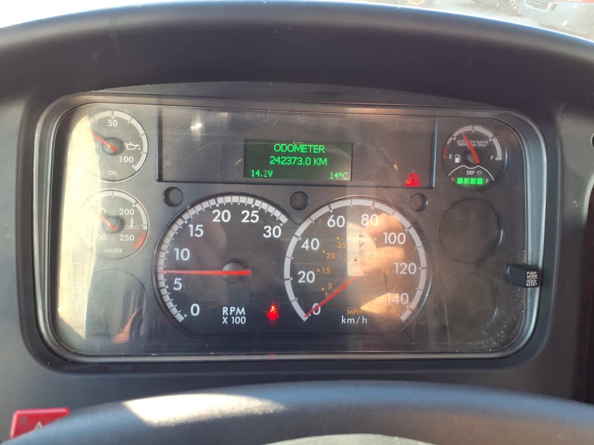 2020 Freightliner/Mercedes M2 106 289545