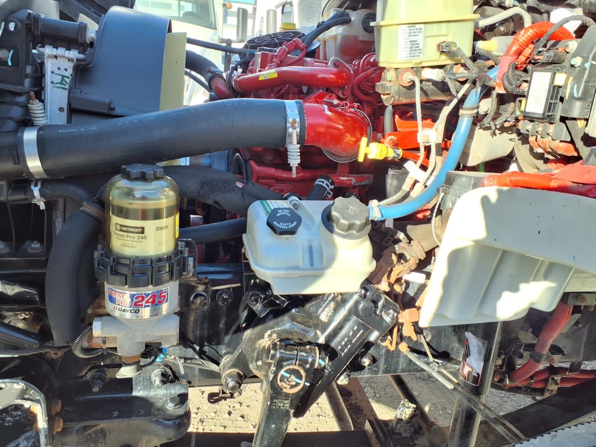 2020 Freightliner/Mercedes M2 106 289545