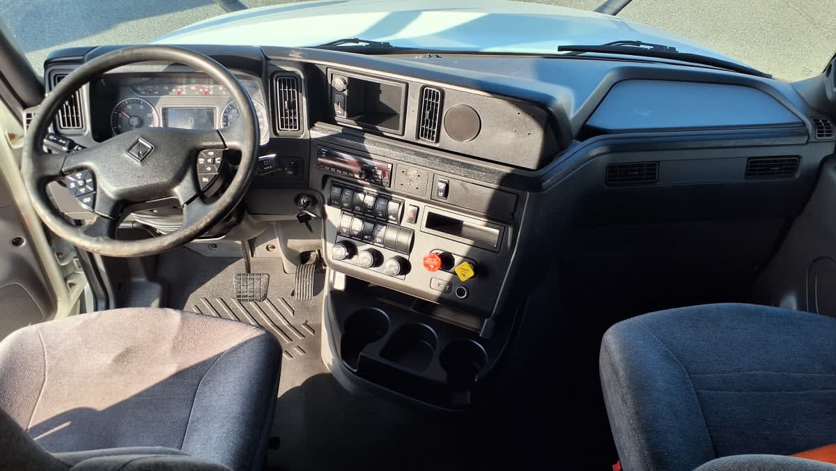 2020 Navistar International LT625 SLPR CAB 289955