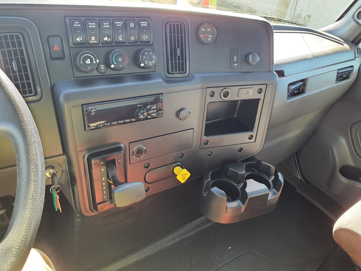 2020 Navistar International MV607 (4X2) 289968