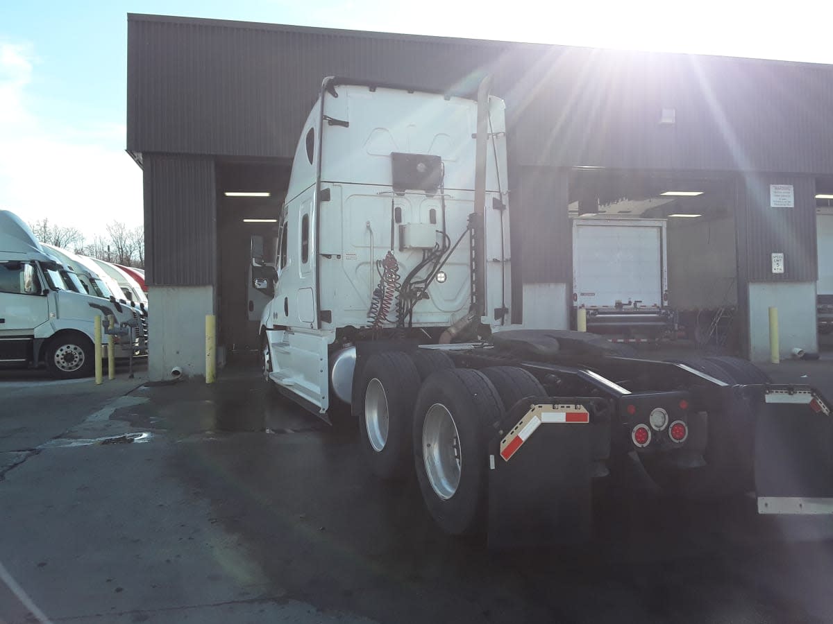 2020 Freightliner/Mercedes NEW CASCADIA PX12664 290210