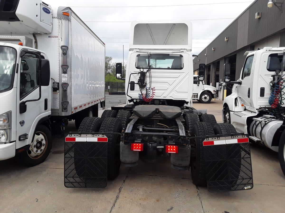 2020 Navistar International LT625 DAYCAB T/A 290279