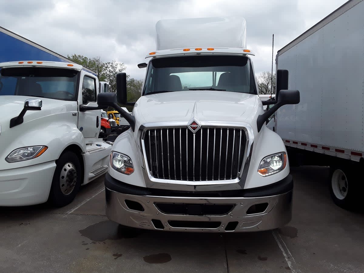2020 Navistar International LT625 DAYCAB T/A 290279